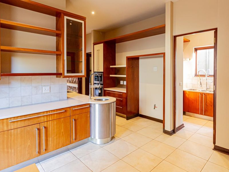 House To Rent in Sandton - Photo 10