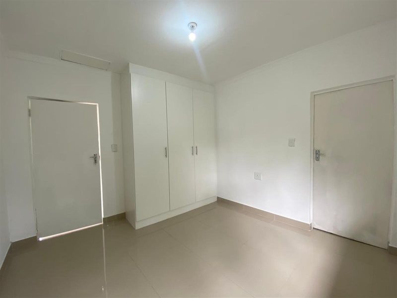 Cottage To Rent in Westville, Durban, KwaZulu Natal R12000 - Photo 9