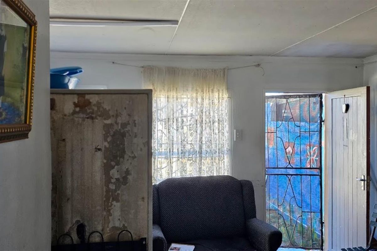 House For Sale in Kuilsrivier Industria, Kuils River - Photo 5