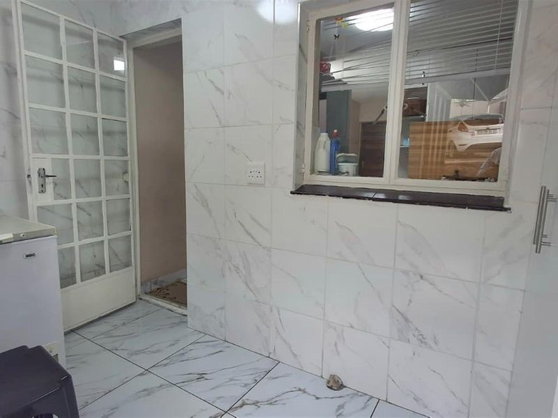 Neat 2 Bedroom Unit with Private Garden in Motani, Ridgeway - Photo 10