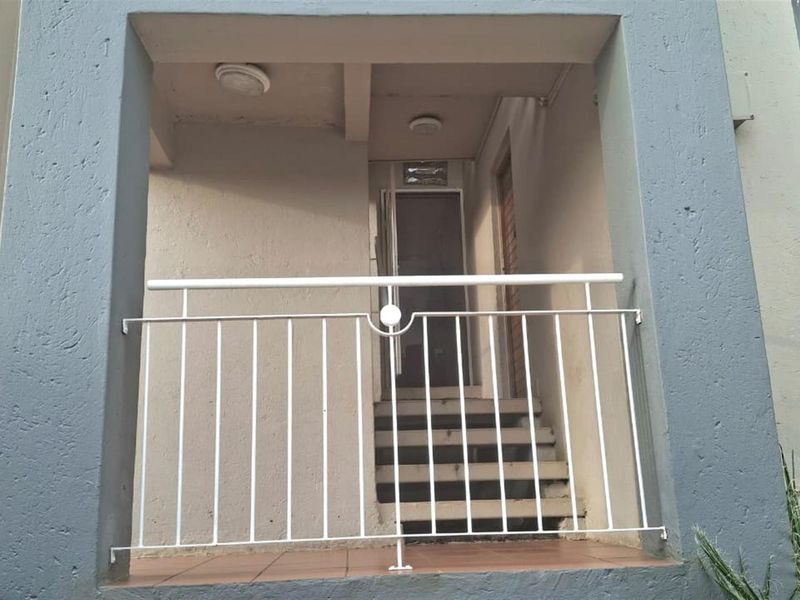 Neat 2 Bedroom Unit with Private Garden in Motani, Ridgeway - Photo 3