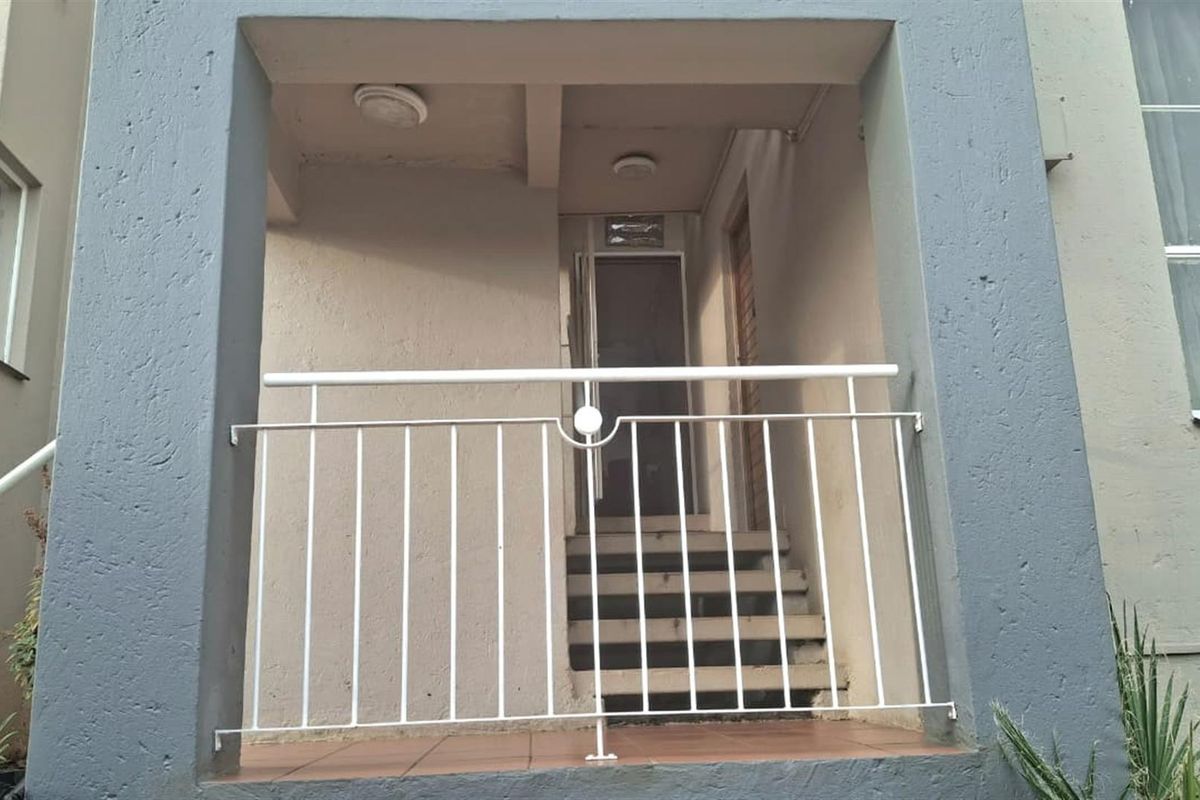 Neat 2 Bedroom Unit with Private Garden in Motani, Ridgeway - Photo 3