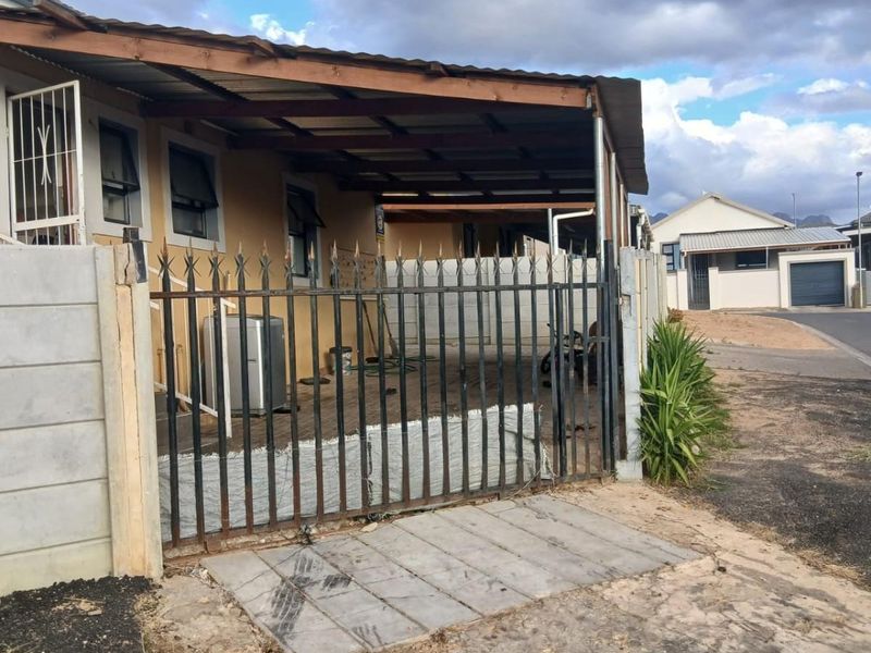 House for Sale: Mountain Ridge, Paarl - Photo 5