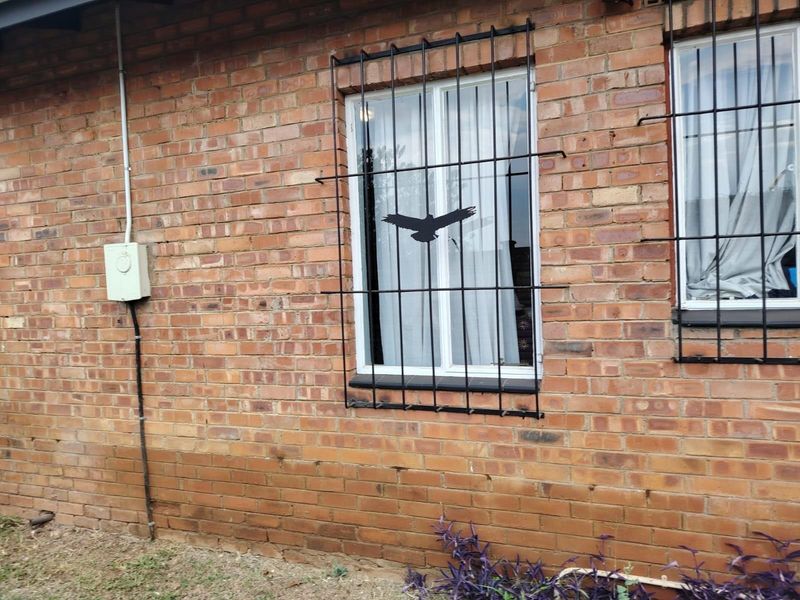 Spacious Dual-Living Property in the Heart of the Kwazulu-Natal Midlands - Photo 4