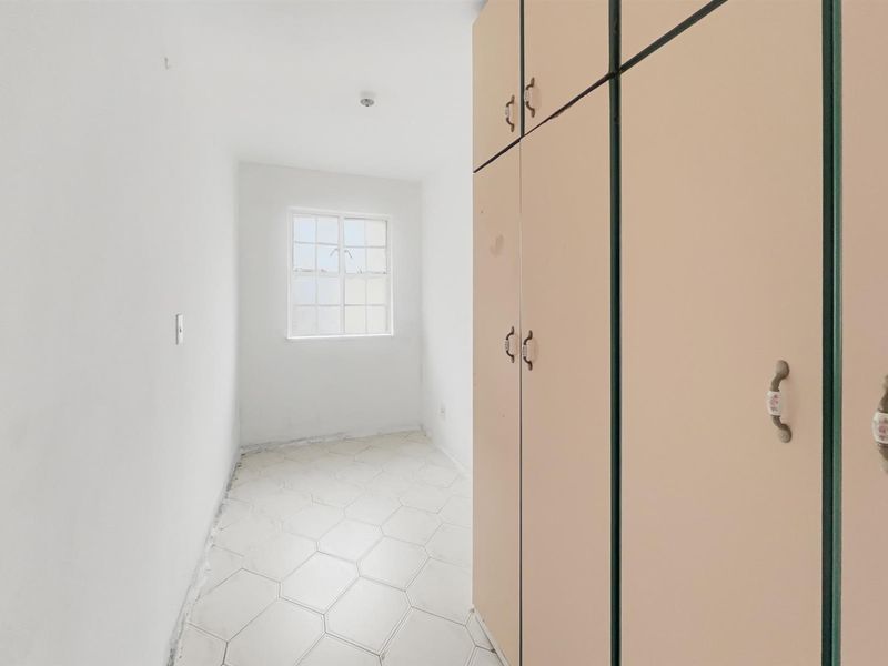 2 Bedroom Apartment For Sale in Durban Central, Durban, KwaZulu-Natal - Photo 7