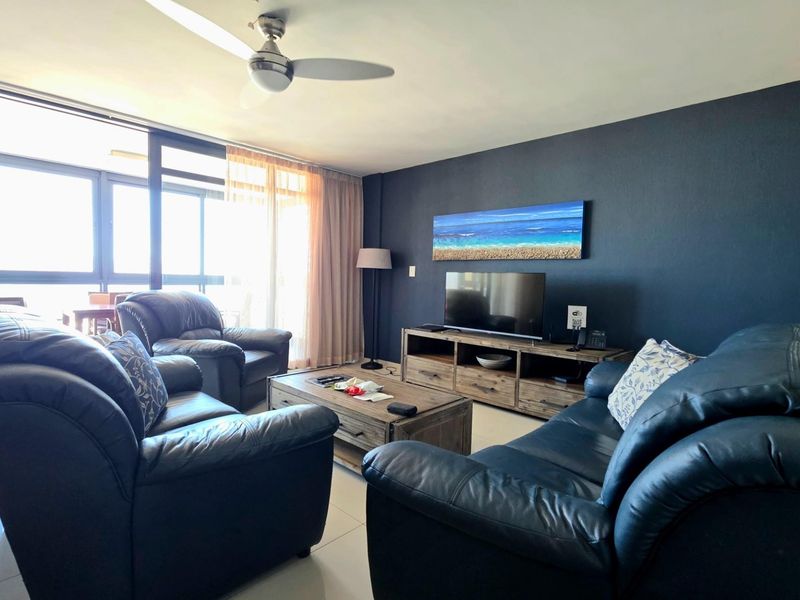 Luxury Suites - Stylish 2-Bedroom Beachfront Investment - Photo 6