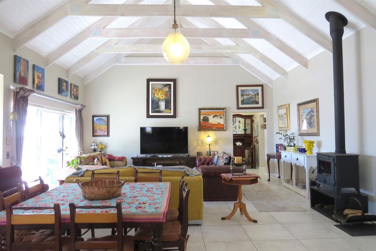 Lovely spacious three bedroom house in beautiful Blue Lagoon - Photo 4