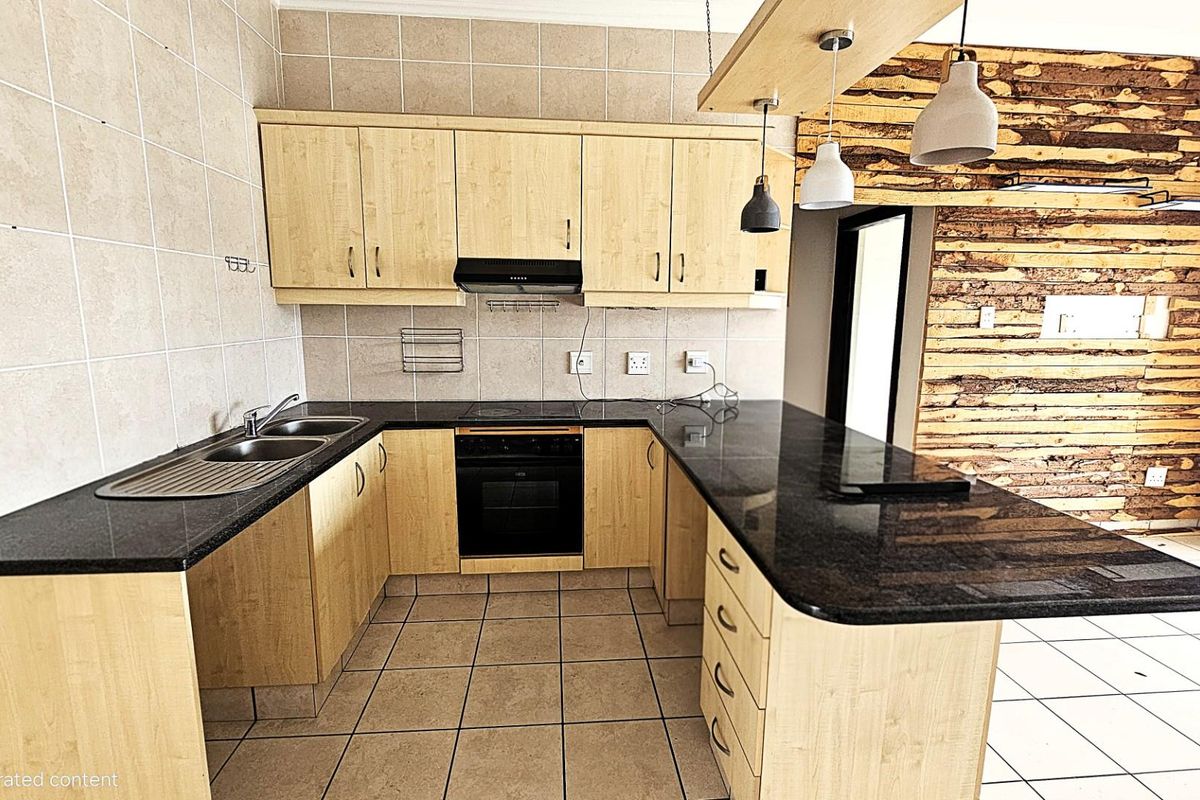 House For Sale in St Michaels On Sea, Margate, KwaZulu Natal - Photo 5