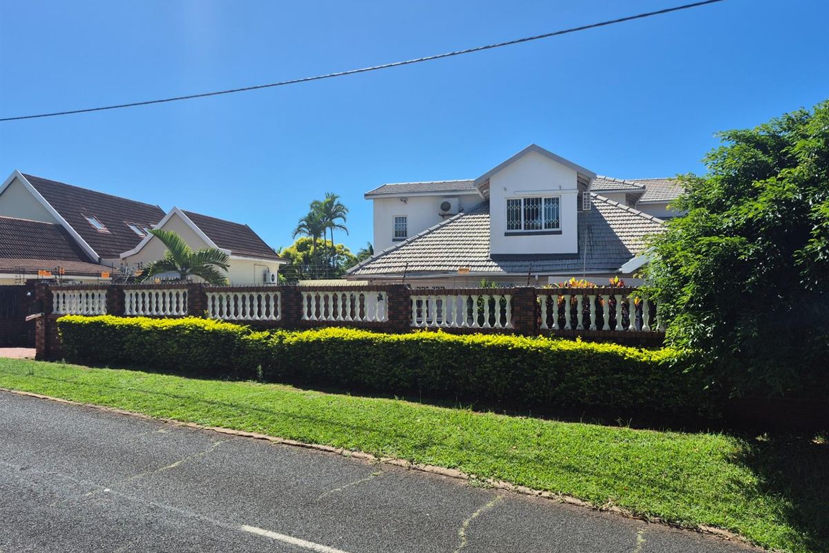 House For Sale - Income potential - in Durban North, KwaZulu Natal - Air BNB - Photo 2