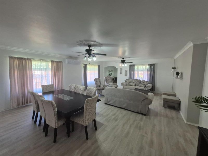 House For Sale - Income potential - in Durban North, KwaZulu Natal - Air BNB - Photo 8