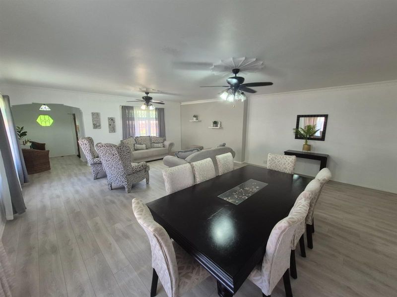 House For Sale - Income potential - in Durban North, KwaZulu Natal - Air BNB - Photo 7