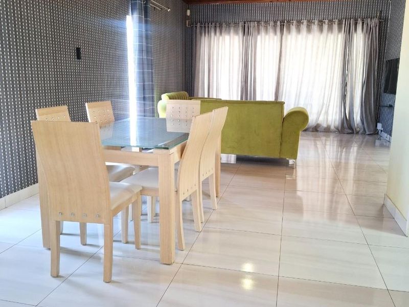 House To Rent in Summerstrand, Port Elizabeth - Photo 6