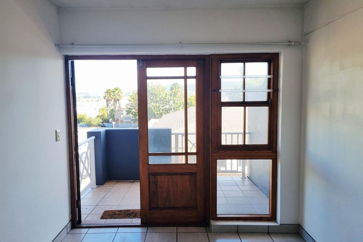 Apartment For Sale in Upper Knysna Central - Photo 4