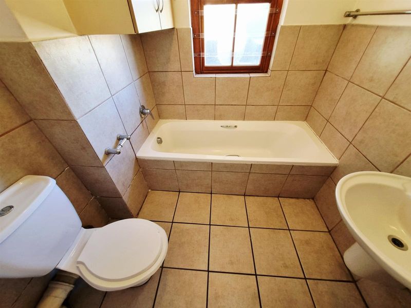 Apartment For Sale in Upper Knysna Central - Photo 10