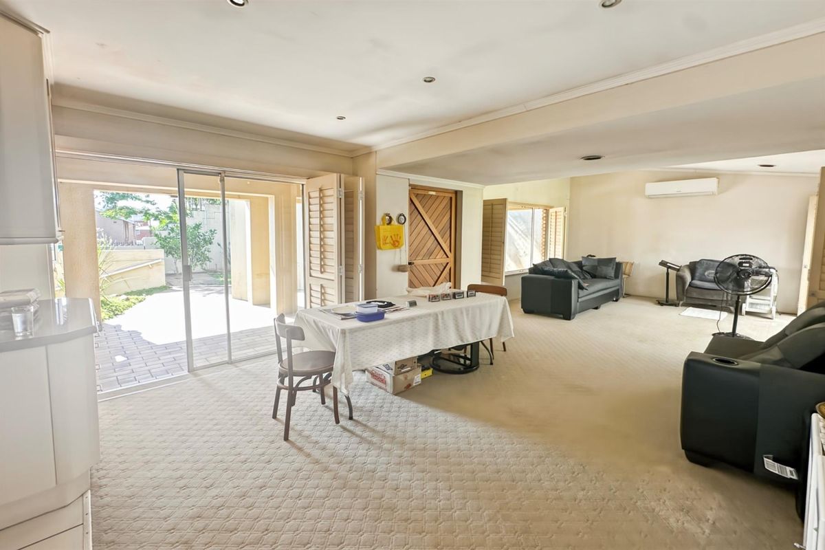 3 Bedroom House in Allandale - Photo 5