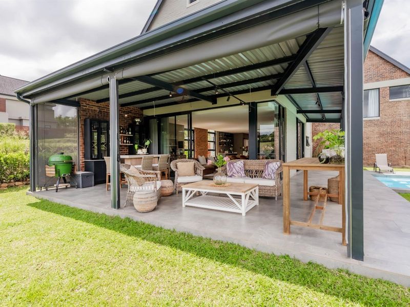 Stylish, Modern, And Full Of Character - Photo 9