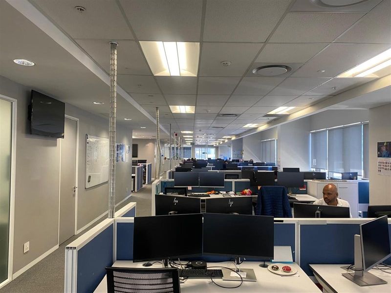 Premium Offices To Let on The Foreshore, Cape Town - Photo 2