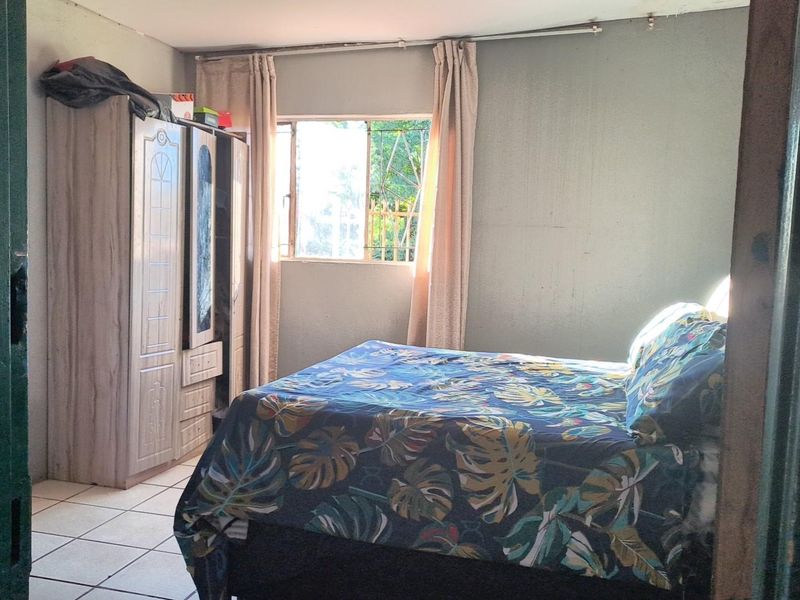 4 Bedroom House For Sale | Jurgenskamp, Upington - Photo 6