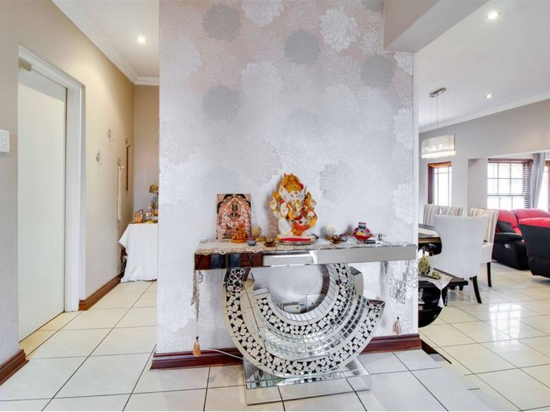 House For Sale in Kyalami, Midrand - Photo 4