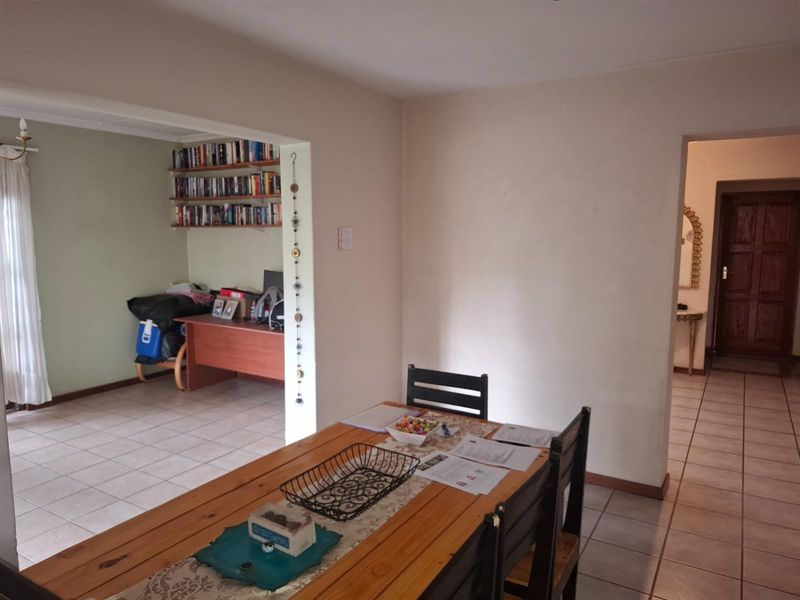 3 Bedroom Duplex For Sale in Florida Park, Roodepoort - Photo 5