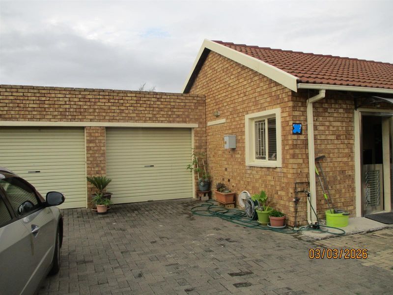 House For Sale in Aero City Complex, Kempton Park - Photo 1