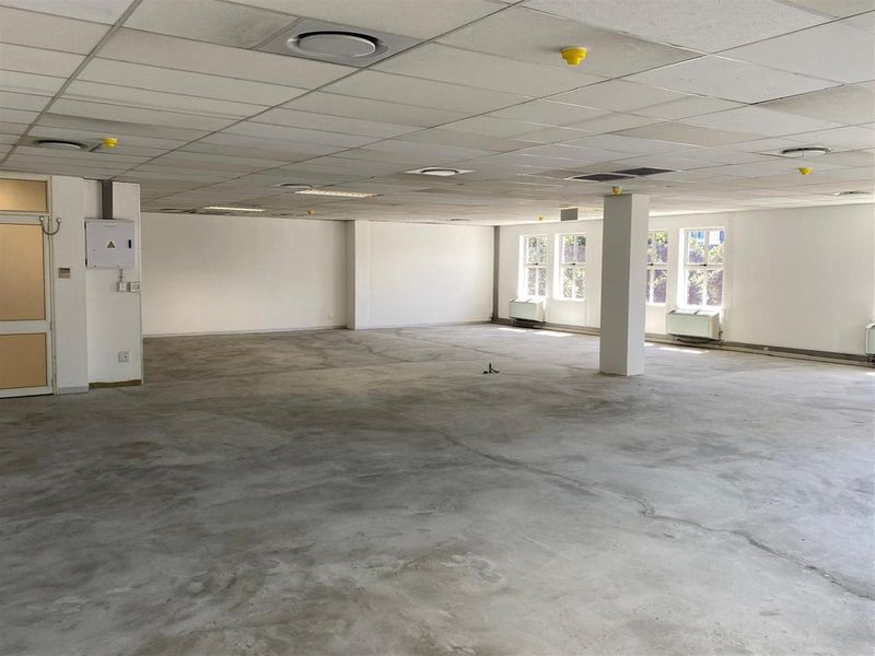 Office To Rent in Waterfront, Cape Town - Photo 9