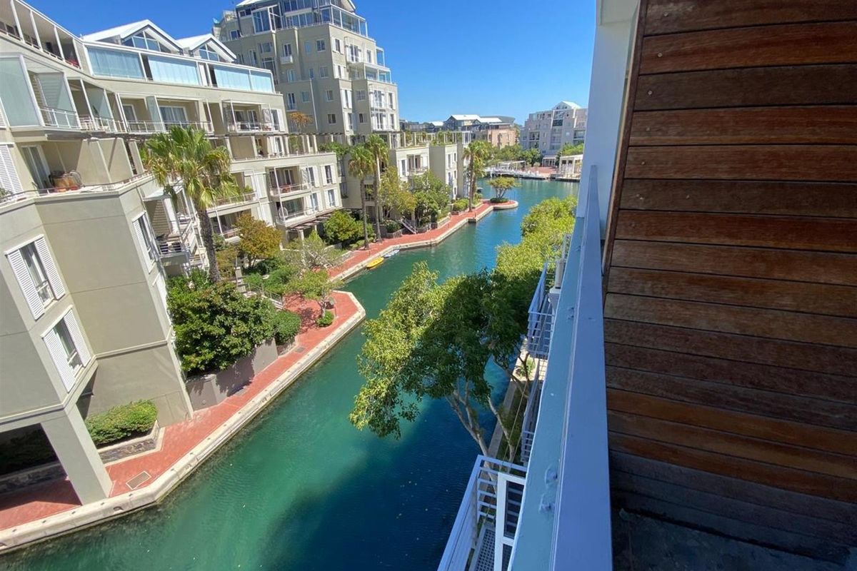 Office To Rent in Waterfront, Cape Town - Photo 3