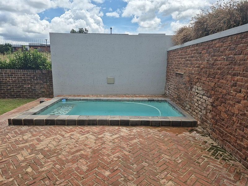 Modern Elegance and Luxury Finishes - A Connoisseur’s Choice for Sustainable Living - Photo 5