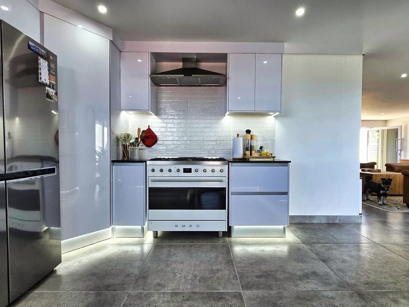 House For Sale in Dana Bay Mossel Bay Western Cape - Photo 8