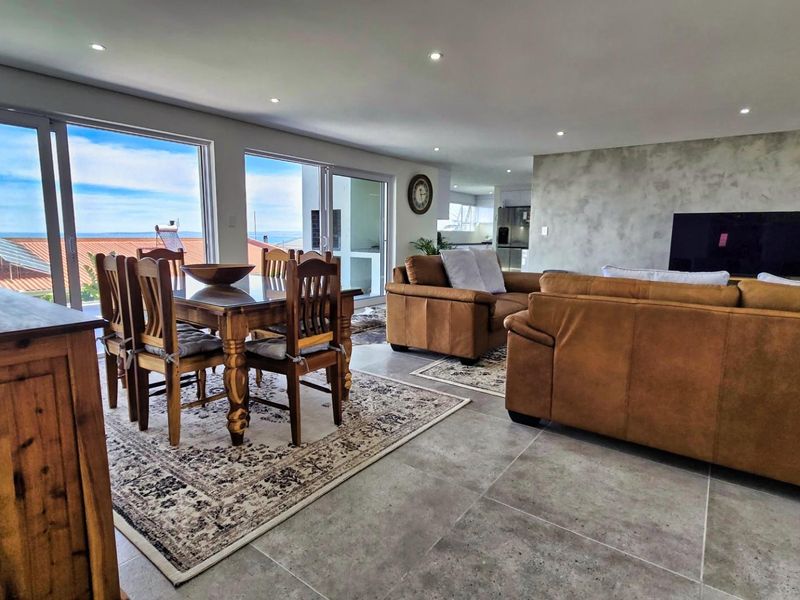 House For Sale in Dana Bay Mossel Bay Western Cape - Photo 5
