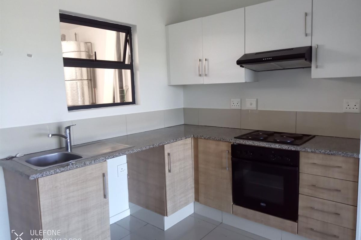 Cozy 2-bedroom 2-bathroom apartment for sale - Photo 3