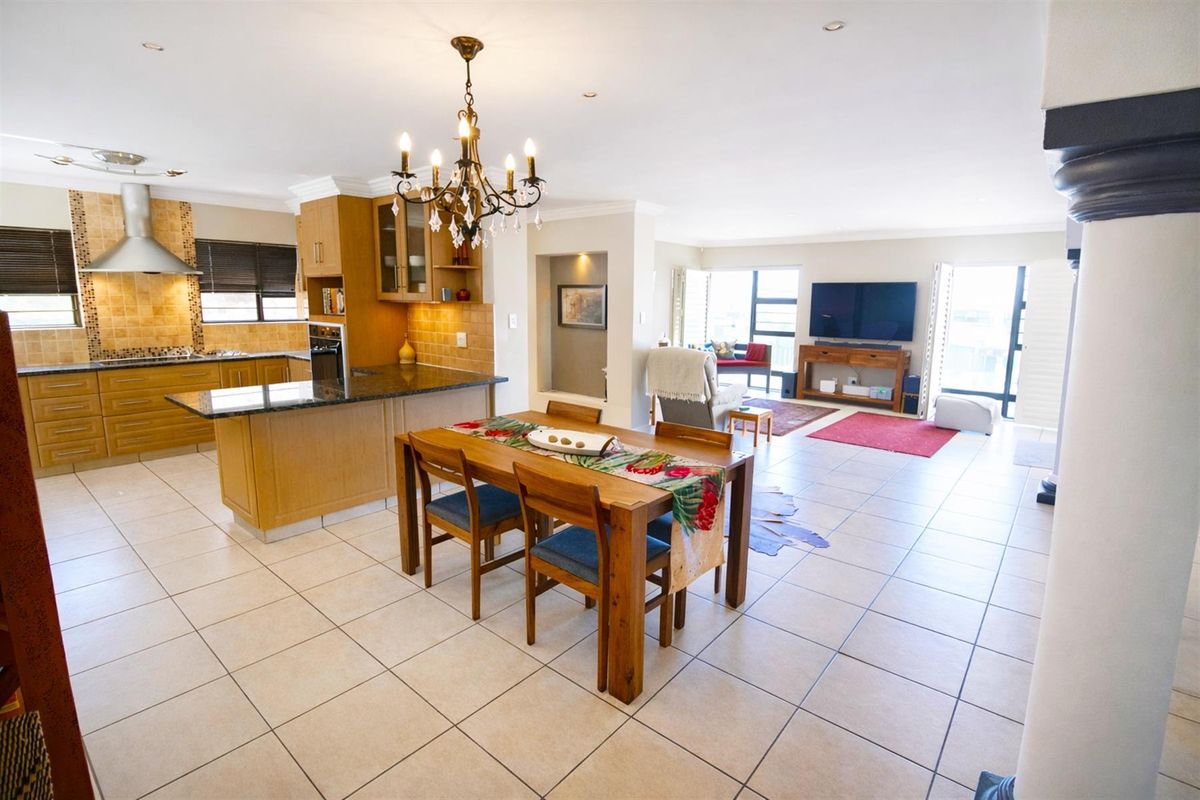 Exclusive Mandate | Where Ocean Views, Privacy and Prestige Meet - Wavecrest, Jeffreys Bay - Photo 4