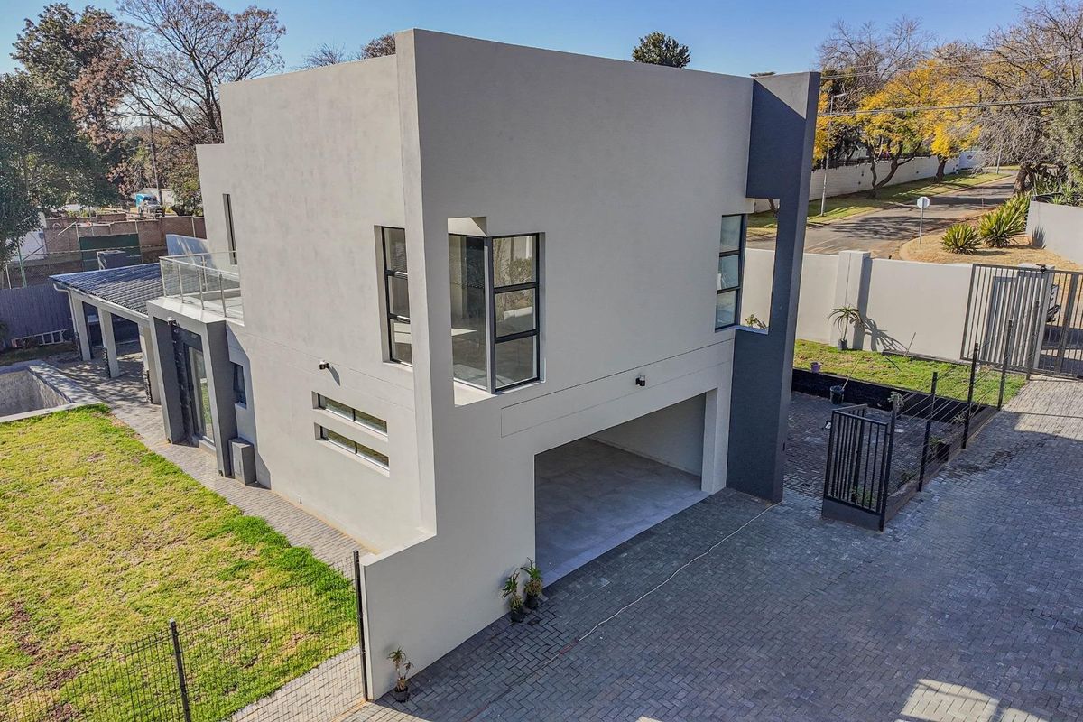 4 Bedroom New Development - Bryanston East. No Transfer Duty! - Photo 4