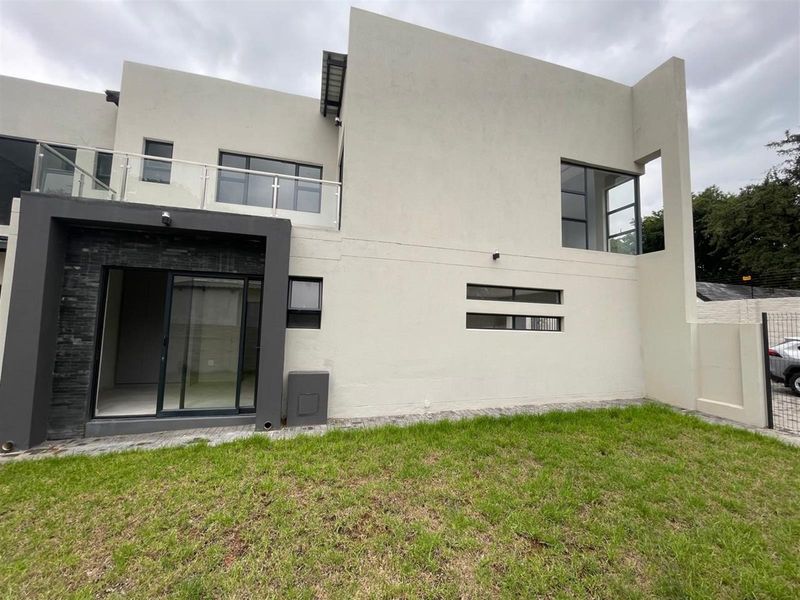 4 Bedroom New Development - Bryanston East. No Transfer Duty! - Photo 3