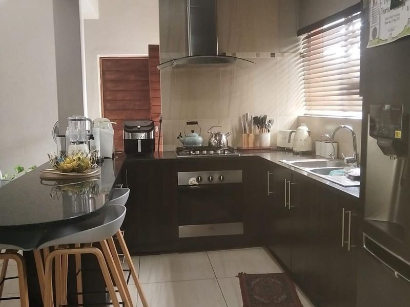 House For Sale in Ben Fleur, Witbank - Photo 2