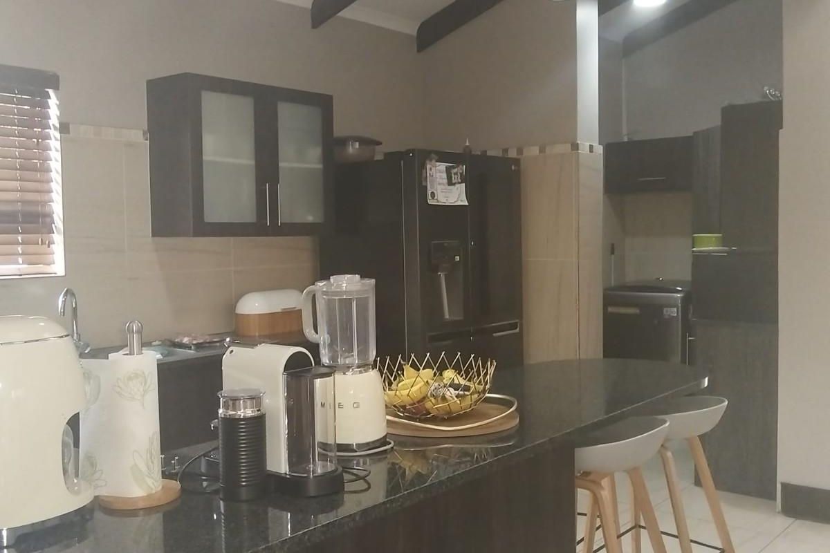 House For Sale in Ben Fleur, Witbank - Photo 4