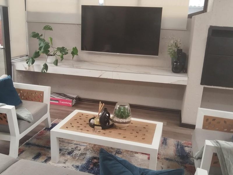 House For Sale in Ben Fleur, Witbank - Photo 6