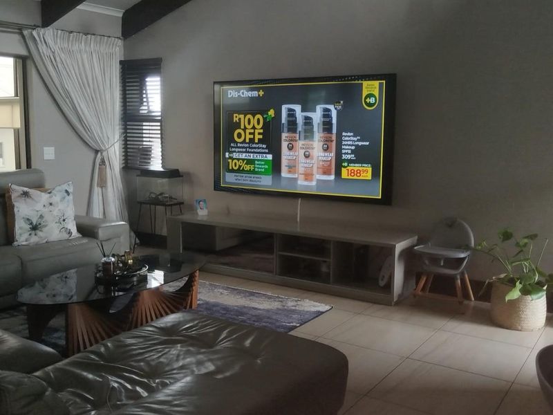 House For Sale in Ben Fleur, Witbank - Photo 3