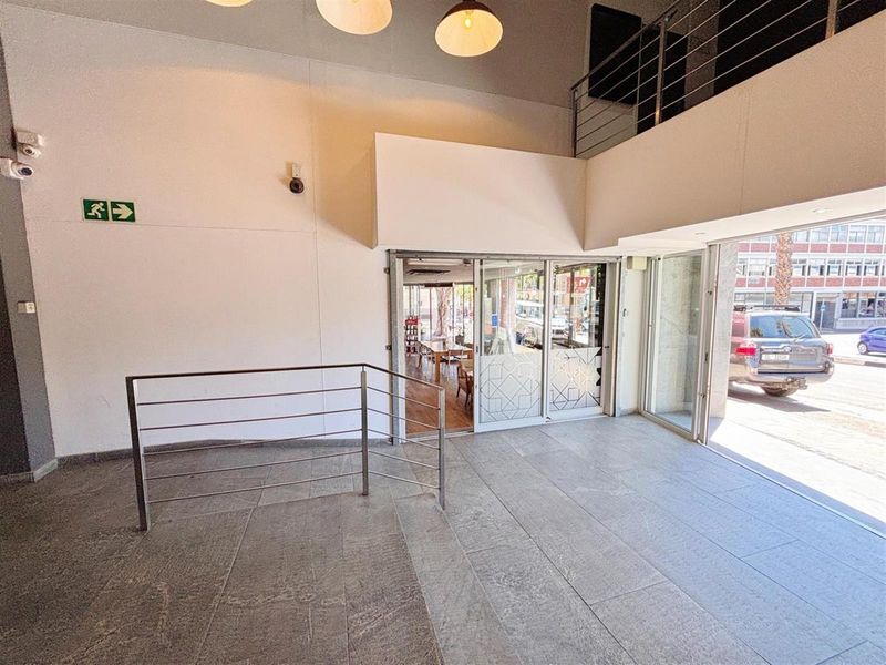 Commercial Property To Rent in Gardens, Cape Town - Photo 5
