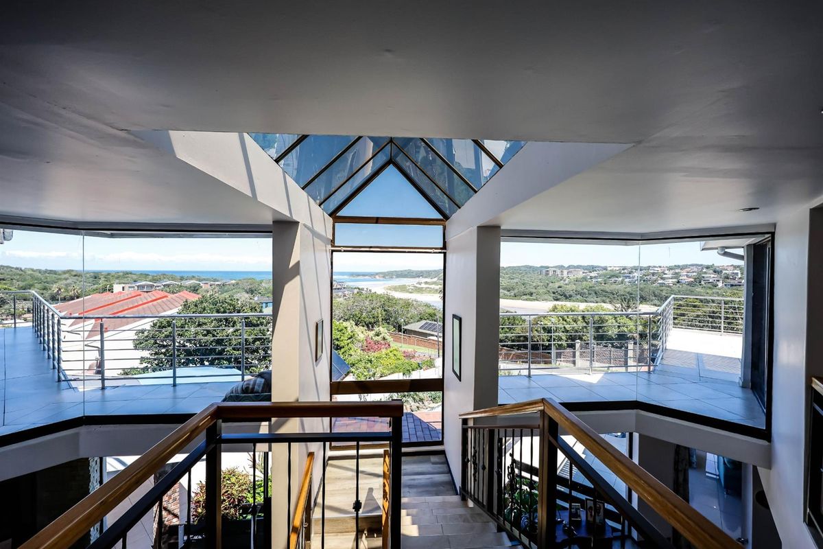 Blue Bend Coastal Masterpiece - Exceptional Family Home with Panoramic Ocean Views - Photo 4