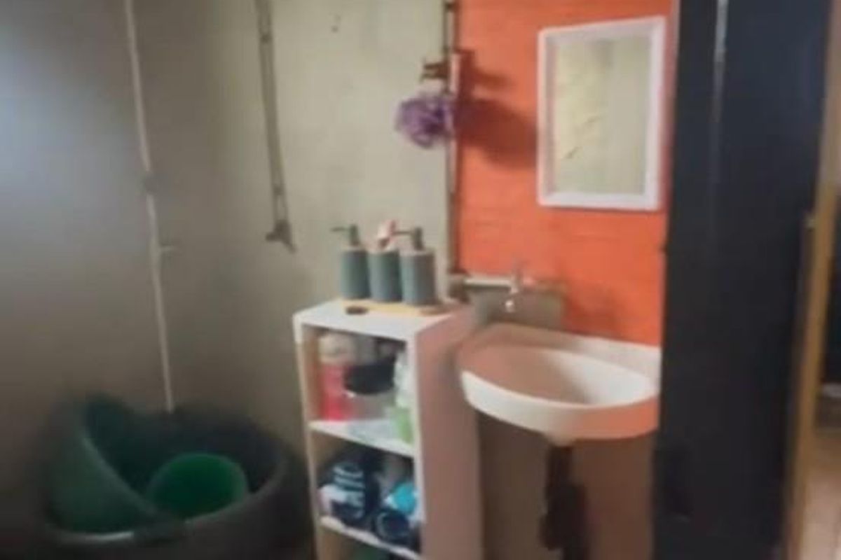 House For Sale in Kwamathukuza, Newcastle, KwaZulu Natal - Photo 2