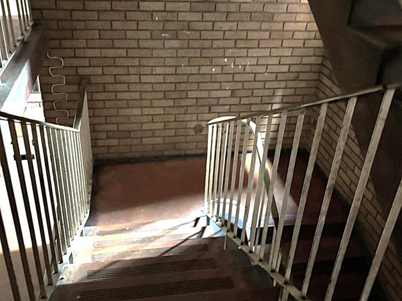 NO TRANSFER DUTY. 1.5 Bed Apartment For Sale in Sunnyside, Pretoria - Photo 10