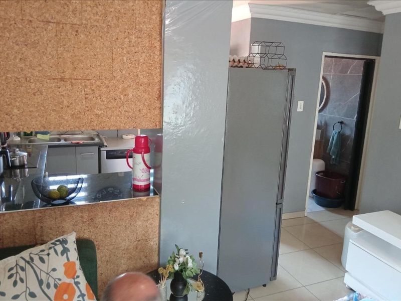 Apartment For Sale in Albemarle Ext 1, Albemarle, Germiston - Photo 8