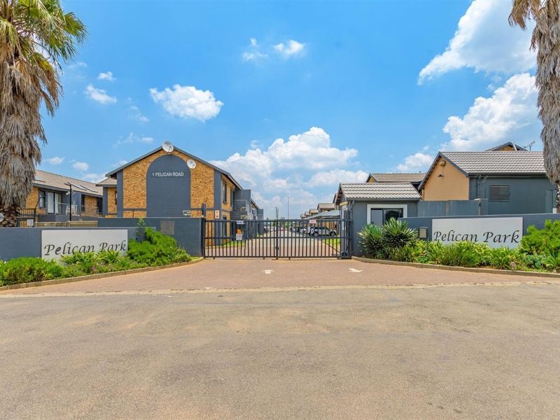 Apartment For Sale in Albemarle Ext 1, Albemarle, Germiston - Photo 2