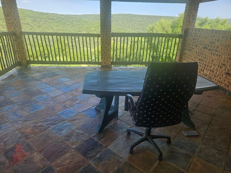 PRIVATE WILDLIFE ESTATE LIVING - Photo 3