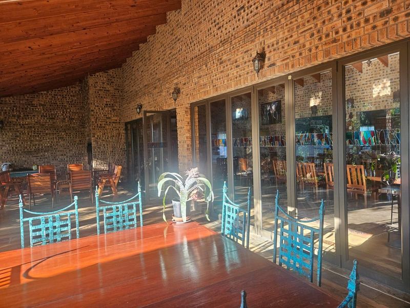 PRIVATE WILDLIFE ESTATE LIVING - Photo 10