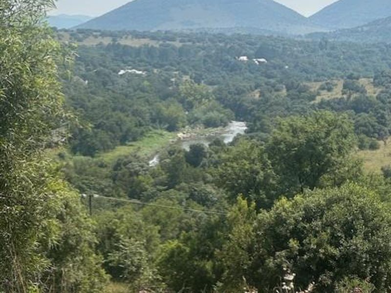 Crocodile River Reserve - Lanseria - Photo 1