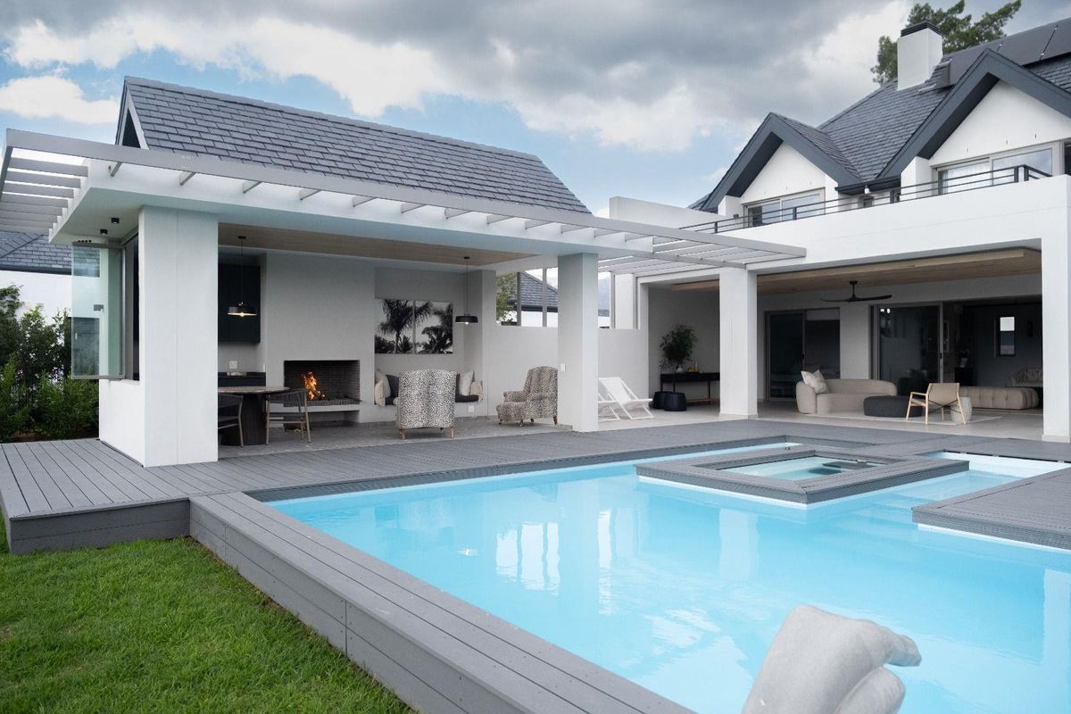 House For Sale in Pearl Valley Golf and Country Estate Paarl Western Cape - Photo 2