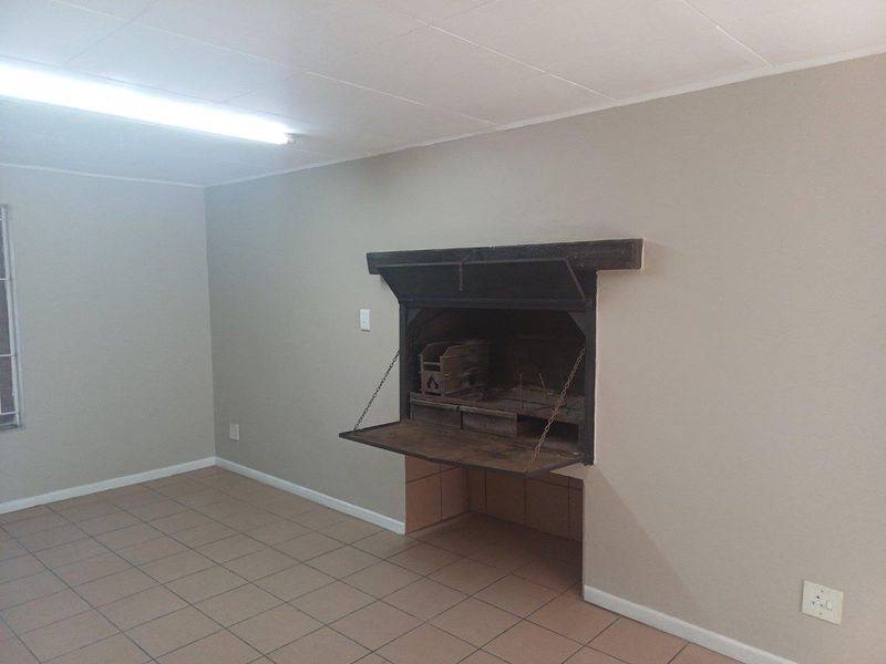 House For Sale in Riversdale - Photo 6