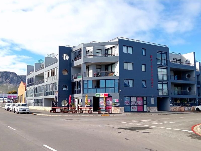 Gansbaai Gold Standard in Lock-Up and Go Investment Living - Photo 1